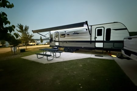 Hilliard OH Loxx Edition RV Suites