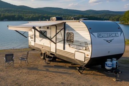 Mason MI Fireside RV's 2022 KZ RV Sportsmen 260BHSE - LMI2053