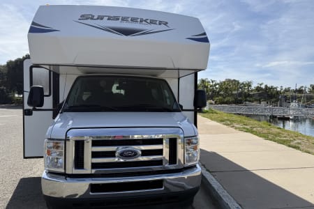 San Diego CA Bring the whole fam (pets too!) exploring in our 2022 Sunseeker!
