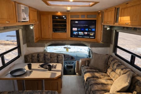 Smiths Falls ON Premium Bigfoot 4-Season | Sun or Ski