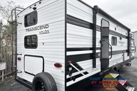 Pomona CA Grand Vista Getaway