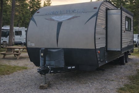 Fresno CA Hurtados Forest River Grey Wolf