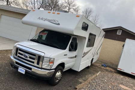 Golden CO 23ft RV - sleeps 5