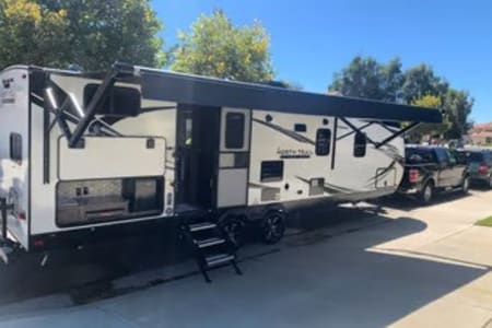 Valley Center CA Memories Abound - Bunk House RV Rental