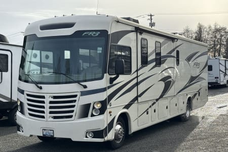 Chatsworth CA FR3 FR3 Motorhome