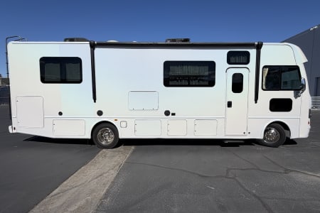 Reno NV Burning Man Renovated RV - WiFi, Setup, Jeep, Custom Package