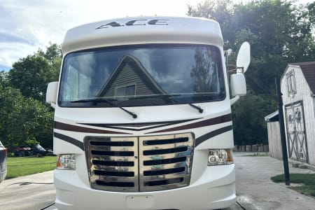 Linden MI Family friendly motorhome