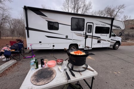 Stansbury Park UT 2025 31ft Coachmen 29KB - Sleeps 8 fully stocked adventure supplies