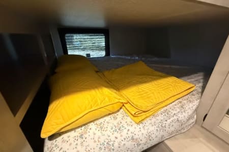 New Braunfels TX 2025 Zinger2 36 - Rate includes Delivery & Fees* (INS EXTRA)