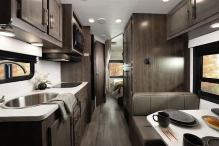 Livermore CA 2026 Entegra Odyssey Fully Loaded for Boondocking