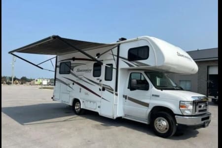 Brampton ON 2016 Forest River 2290s