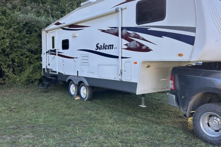 West Grey ON 2007 Salem 5th Wheel