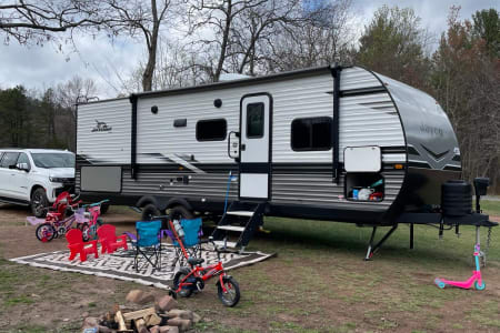 Chesapeake VA 2024 Jayco Jayflight | Happy Campers