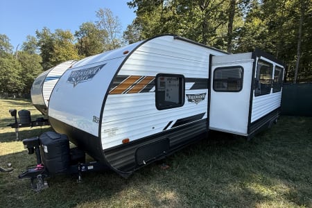 Lakeland FL 2021 Wildwood X-Lite 273QBXL 7556