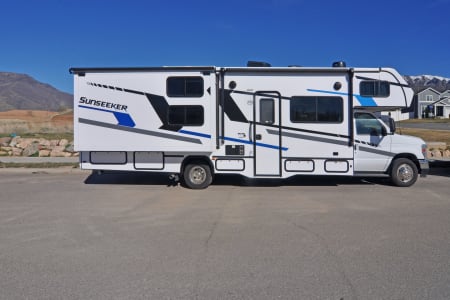 Layton UT 2025 Forest River Sunseeker 3250LE “Happy Trails” | Class C Motorhome |