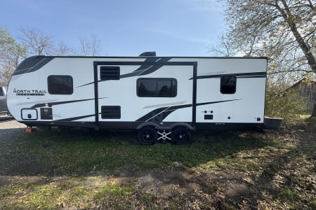 Saint Joe AR 29’ Heartland NorthTrail Ultra light camper rental