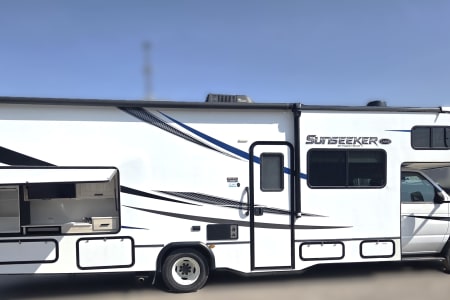 Moraine OH 2022 Forest River Sunseeker 2860