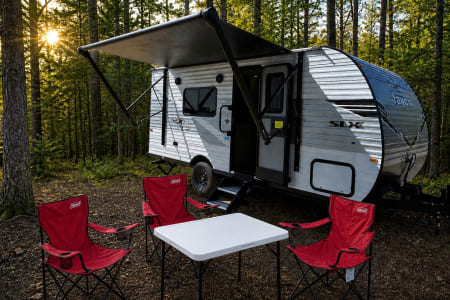 Getaway Glamper. 2025 Jayco Jayflight 175FQ SLX