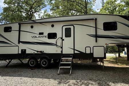2022 Keystone Volante