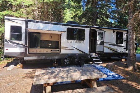 2021 Keystone Outback 330RL