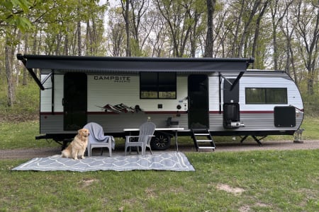 Lazy Dog - 2026 Campsite Reserve - Sleeps 8
