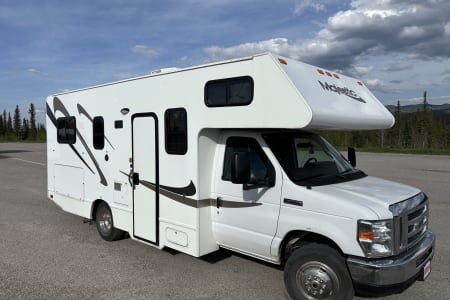 Class-C rentals in Hinton