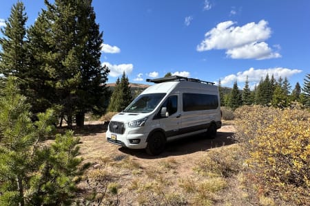Vandoit Adventure Van | AWD, High Roof, AC, Heat, Solar