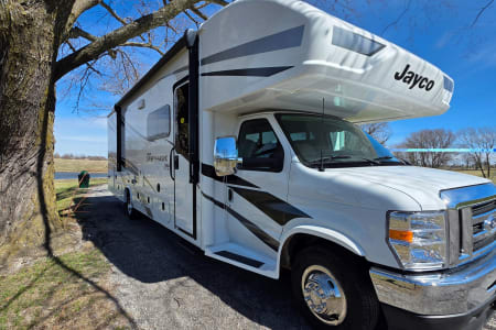 Sully Celeste - 2024 Jayco Greyhawk Sleeps 8 - Easy Drive - Fully Stocked