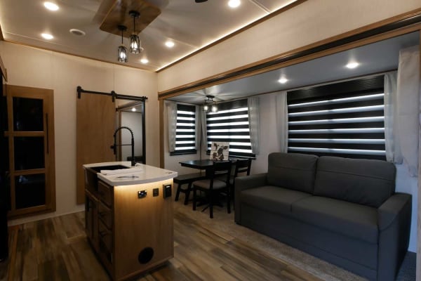 RV image