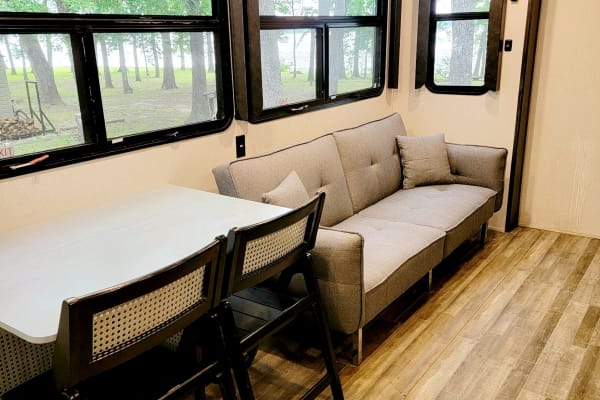 RV image