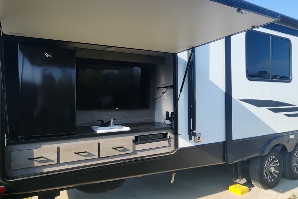 RV image