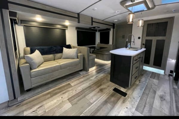 RV image