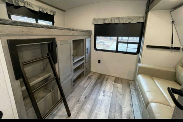 RV image