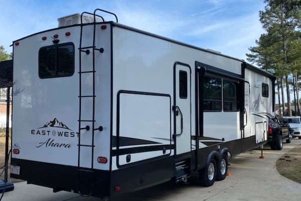 RV image