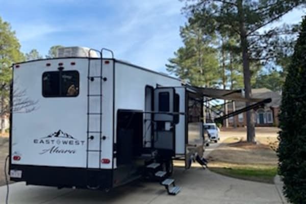 RV image
