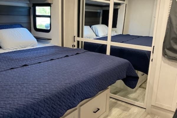 RV image