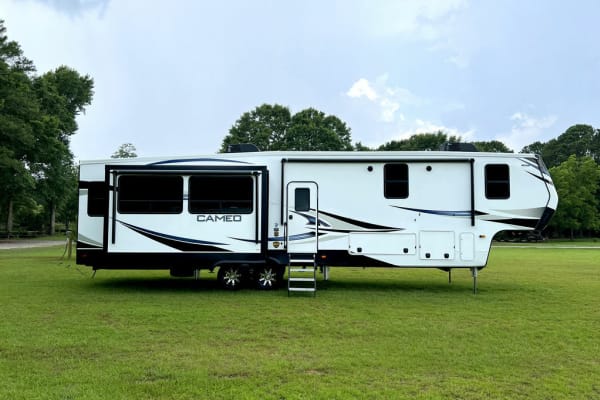 RV image