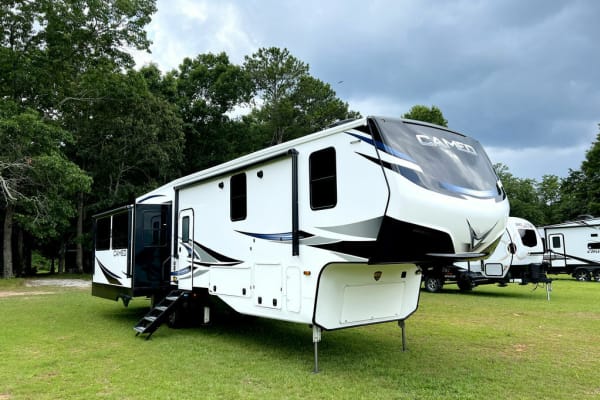 RV image
