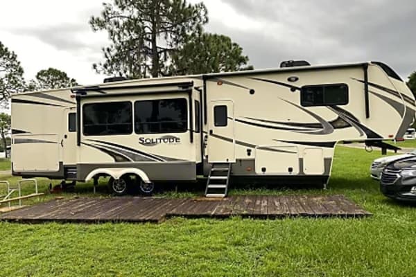 Simba - 2019 Grand Design Solitude