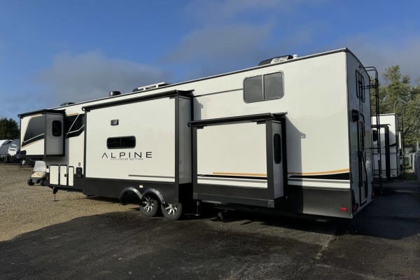 RV image