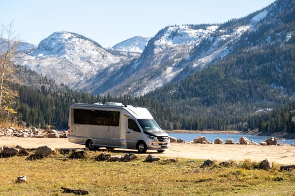 ‘Savage Adventure’s’ 2024 Mercedes Airstream Atlas