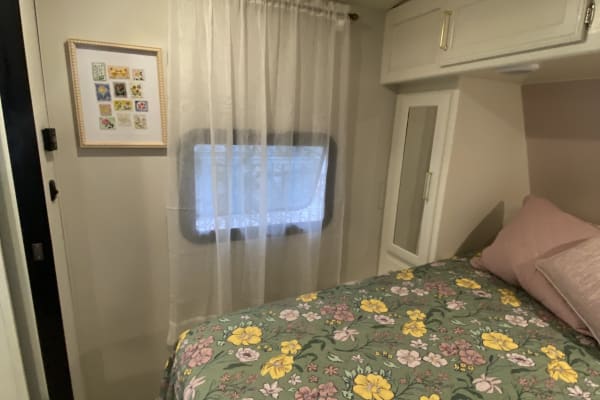 RV image