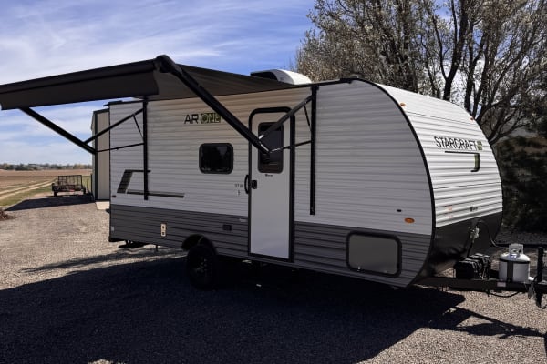 NEW 2026 Starcraft: Light-Weight & Sleeps 5: Perfect for Families