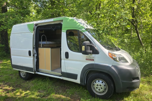 Fully self contained off grid stealthy camper