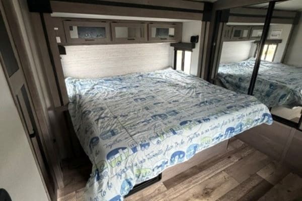 RV image
