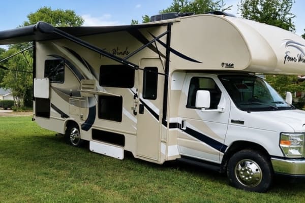2018 Thor Four Winds