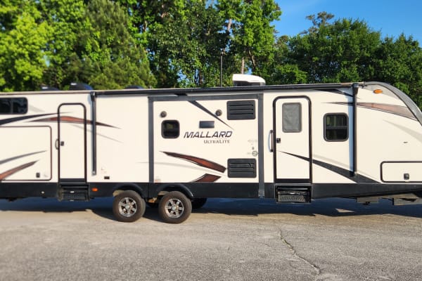 Large Bunkhouse Travel Trailer with outdoor kitchen