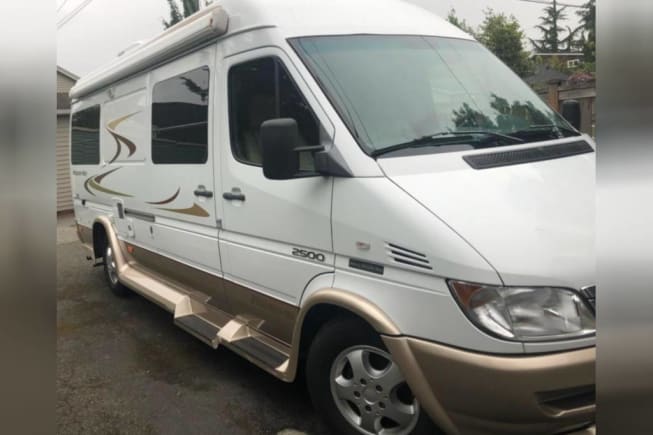 2007 Class B RV for Rent in Columbus, OH - RVUSA.com