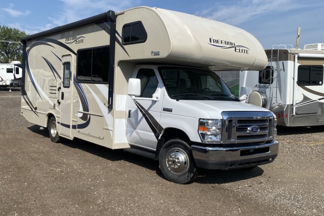 2017 Thor Freedom Elite available for rent in Loveland CO
