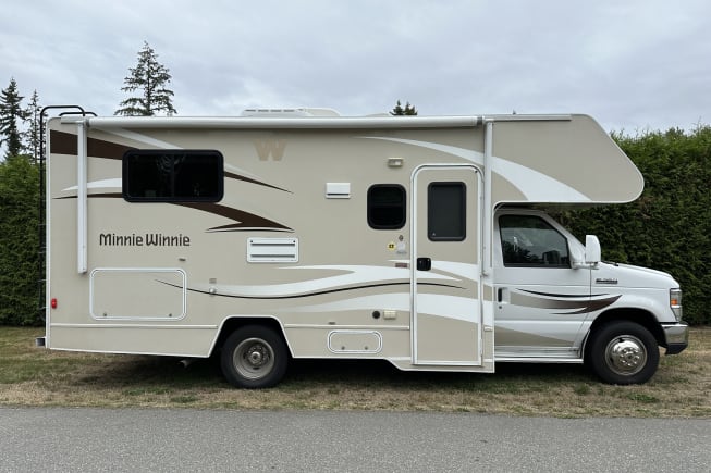 2014 Class C RV for Rent in Langley, BC - RVUSA.com